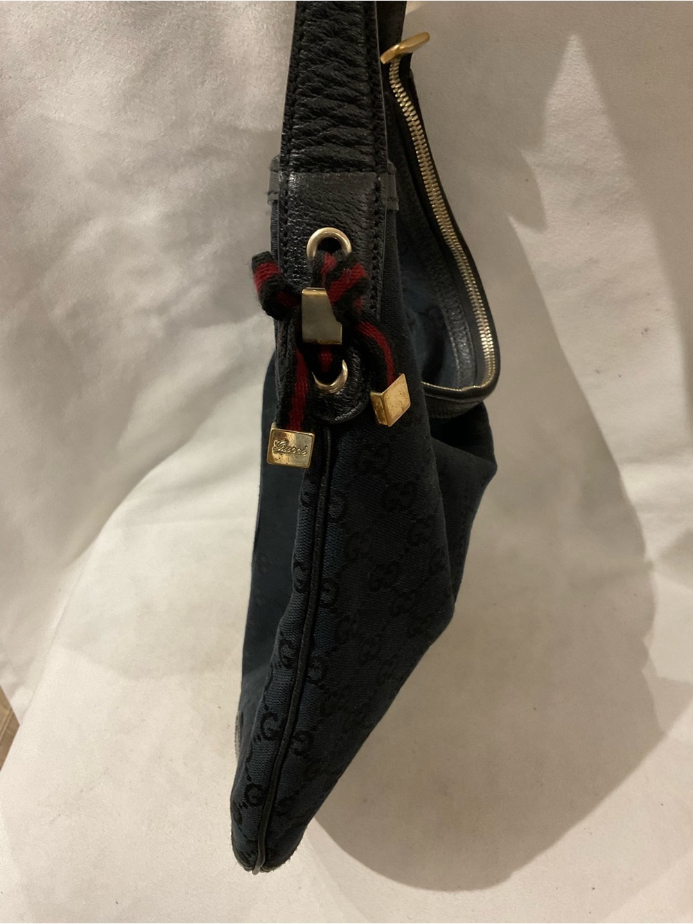 Gucci Bag - Picture 3 of 12